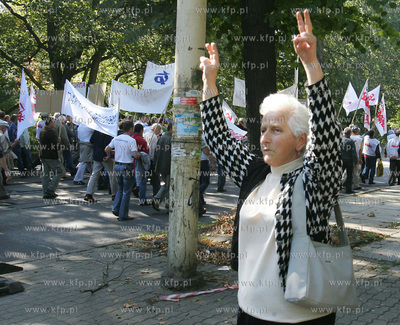 Szczecin. Kilka tysiecy zwiazkowcow z calej Polski...