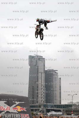 Gdynia, Skwer Kosciuszki. Red Bull X-Fighters Jams....