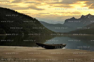 Norwegia.  okolice miejscowosci Rognan w polnocnej...