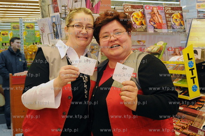 Gdynia, ul. Unruga. Kolektura 8/766 w salonie Inmedio,...
