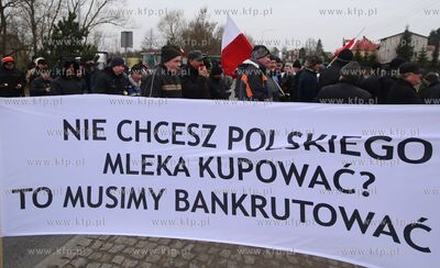 Protest rolnikow z powiatow chojnickiego i tucholskiego...
