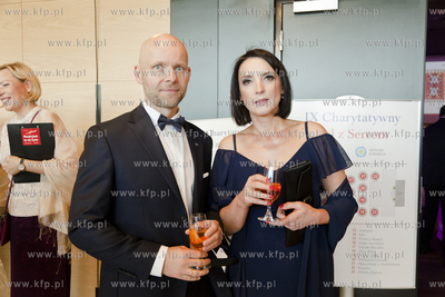 Gdansk. Amber Expo. IX  charytatywny Bal z Sercem Fundacji...