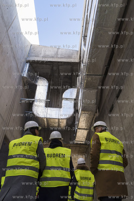 XVII LO w Gdyni pierwszą flagową szkołą Microsoft...