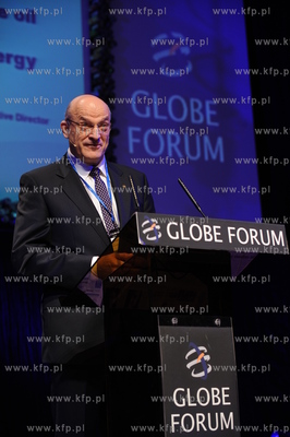 Gdansk, GLOBE FORUM 2009. Nz Pawel Olechnowicz - prezes...