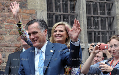 Mitt Romney, kandydat Partii Republikanskiej na prezydenta...