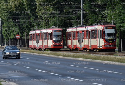 Tramwaj Düwag N8C na al. Zwycięstwa w Gdańsku. 11.07.2018...