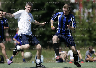 Boisko Zespolu Szkol Ogolnoksztalcacych nr 8 przy ul....