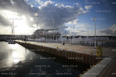 Sopot. Sopocka marina przy molo.
24.09.2011
fot....