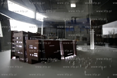 Gdansk. Uroczystość zawieszenia wiechy na budowanym...