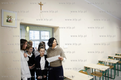 Szkola podstawowa nr 9 w Sopocie. Sprawdzian szostoklasistow...