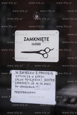 Zakład fryzjerski przy ulicy Kościuszki w Sopocie,...