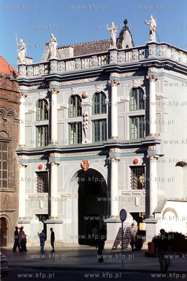 Gdansk, Zlota Brama przez ktora niekdys wjezdzali do...