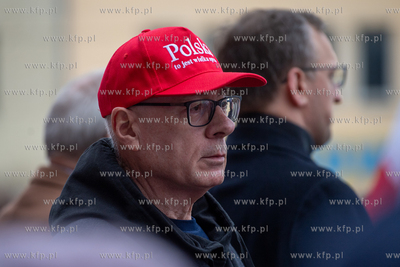 Protest Nie dla nielegalnej imigracji zorganizowany...