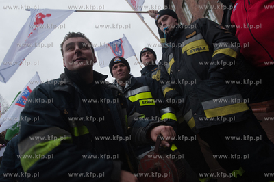 Demonstracja sluzb mundurowych z wojewodzctwa pomorskiego...