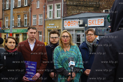 Gdańsk. Sklep spożywczy "Dobry Sklep" przy ulicy...