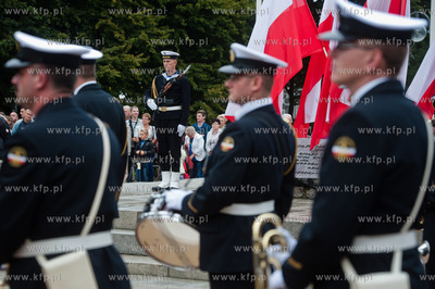 Gdynia. Centralne uroczystosci obchodow Swieta Wojska...