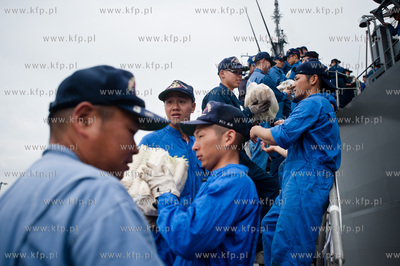 Gdynia. Nabrzeze Pomorskie. Uroczyste powitanie japonskiego...