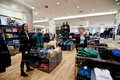 Gdynia. CH Riviera. Otwarcie salonu multibrandu Van...