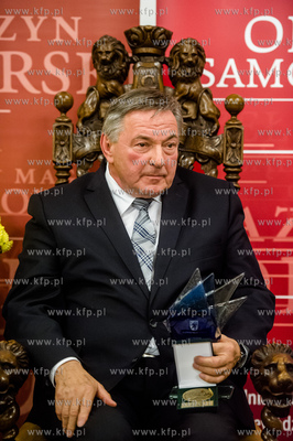 Gdansk. Ratusz Glownomiejski. Uroczystosc wreczenia...