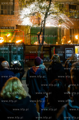 Gdansk. Klub B90. Koncert zespolu Paradise Lost.
Nz...