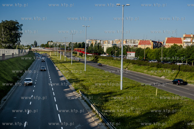 Gdańsk. Chełm. Aleja Armii Krajowej.
20.07.2016
fot....