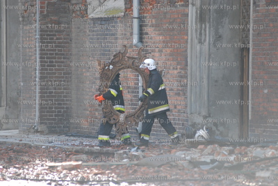 Pozar zabytkowego kosciola sw Katarzyny w Gdansku....