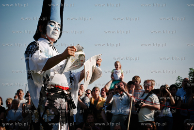 Trzynasta edycja Miedzynarodowego Festiwalu Teatrow...