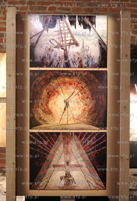 Centrum Sw. Jana, Gdansk. Wystawa Theatrum Vitae Mariana...