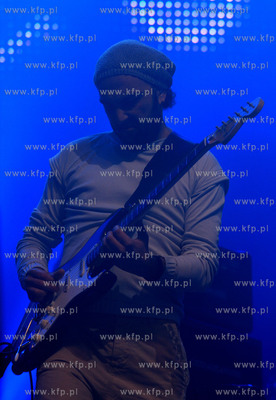 Gdansk Dzwiga Muze 2012. Koncert zespolu SISTARS. 10.08.2012...