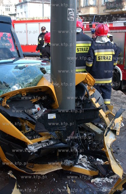 Sopot. Al Niepodleglosci 780. Samochod Lamborgini z...