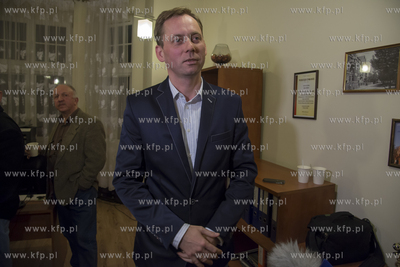 Wieczor wyborczy w sztabie kandydat na prezydenta Slupska...