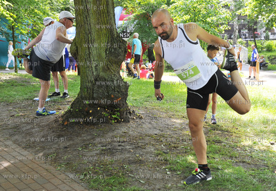 Gdansk Oliwa. Park w Jelitkowie. Bieg do zrodel. 04.06.2016...