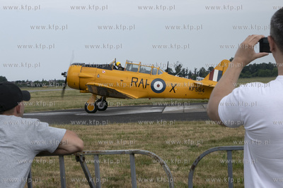 Święto 49. Bazy Lotniczej. Rodzinny Piknik Lotniczy...