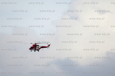 Zakopane. Śmigłowiec TOPR w akcji w górach. 8.08.2019...