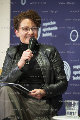 Sopoteka. Sopockie Spotkania Kobiet.  W spotkaniu uczestniczyly:...