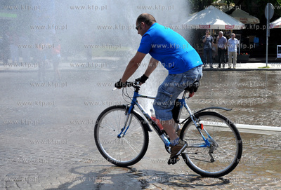 Na Targu Weglowym Gdanska Infrastruktura Wodociagowa...