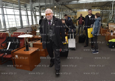 Lotnisko w Billund w Danii. Lech Wałęsa wraza z podróży...