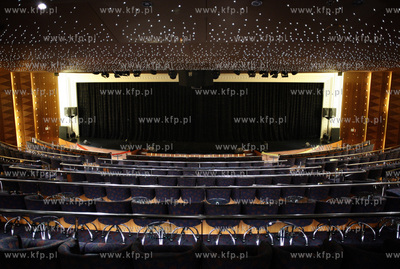 Gdynia. Wycieczkowiec Grand Mistral w gdynskim porcie....