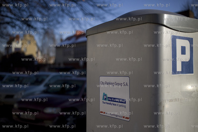 Parking przy ul. Podwale Staromiejskie w Gdańsku,...