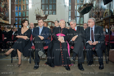 Gdansk. Dwor Artusa. Uroczystos rozdania nagrod Orlow...