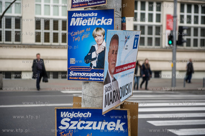 Gdynia. Kampania wyborcza do samorzadu. Plakaty wyborcze...