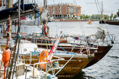 Gdańsk. Rybackie Pobrzeze. Zlot zaglowcow Baltic Sail...