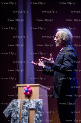 Gdańsk. Sala Teatralna Domu Technika NOT. Charytatywny...