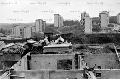 Budowa osiedla Niedzwiednik w Gdansku. 27.09.1984 4wrzesien84_z.kosycarz_p40...