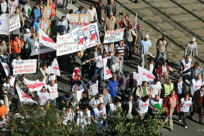 Szczecin. Kilka tysiecy zwiazkowcow z calej Polski...