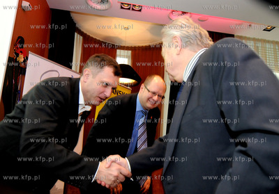 Gdansk. Hotel Mercure. Uroczystosc podppisania umowy...