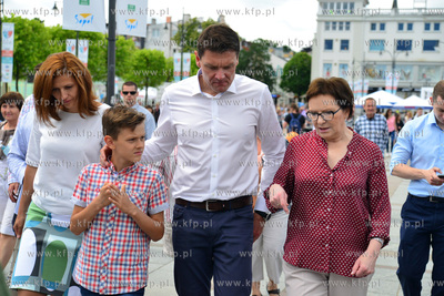 Sopot. Premier Ewa Kopacz odwiedzila Sopot w drodze...