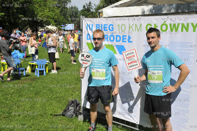 Gdansk Oliwa. Park w Jelitkowie. Bieg do zrodel. 04.06.2016...