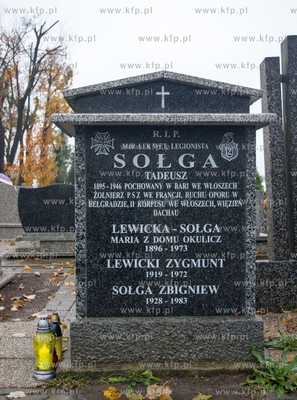 Dzień Wszystkich Świętych. Cmentarz w Starogardzie...