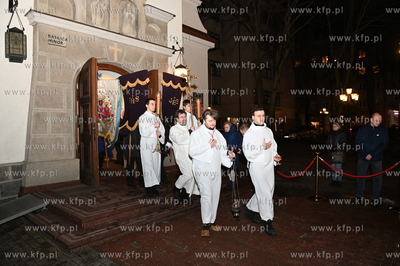 Gdynia. Sanktuarium Miłosierdzia Bożego.  Msza Święta...